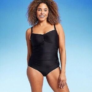 Land's End Tummy control one piece swimsuit smoothing soft cup adjust strap 6 L